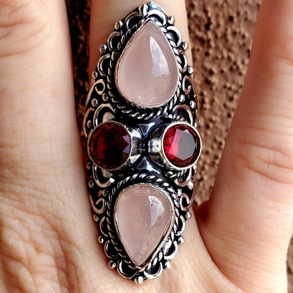 New Rose Quartz and Garnet 925 Silver Statement Ring. - Picture 11 of 15